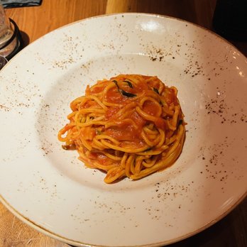 Mora Italiano signature dishes Pasta al PomodoroPolenta "Cremosa" with Truffled MushroomsStromboli Bread﻿﻿